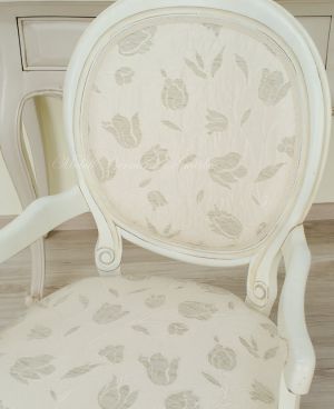 Sedia capotavola in stile Luigi Filippo finitura laccata